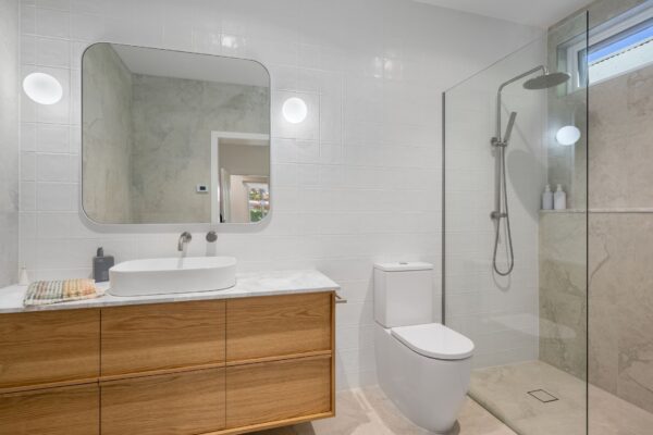 527 Guinea St, Albury-5